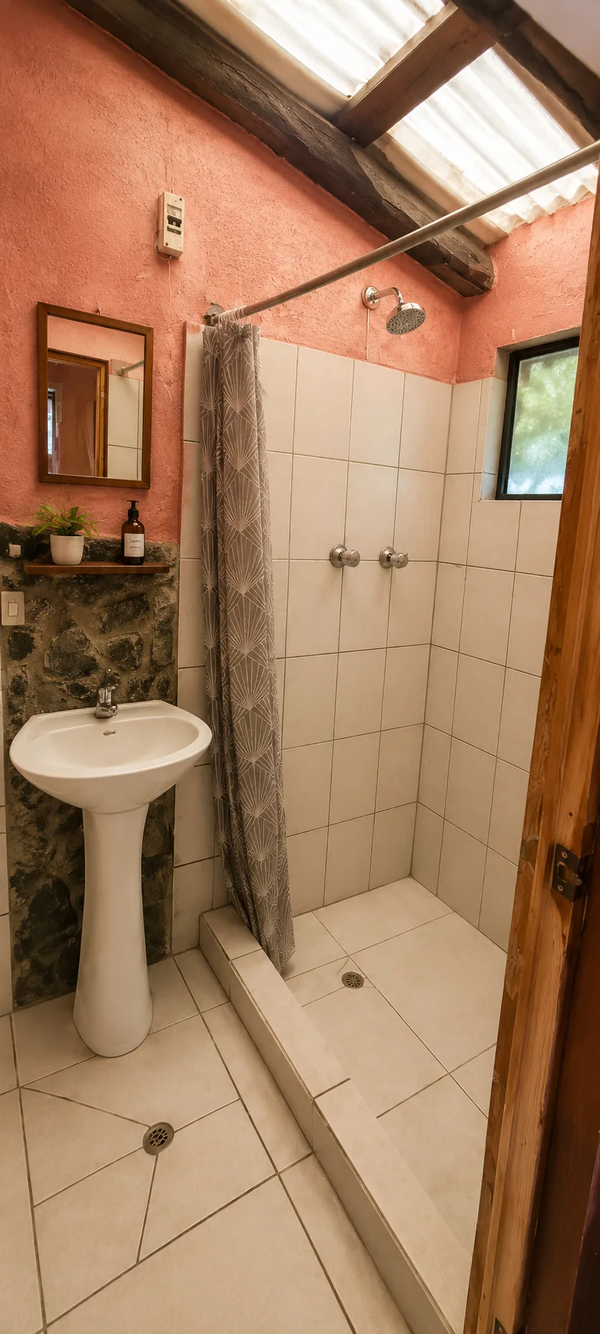 Baño del dormitorio compartido